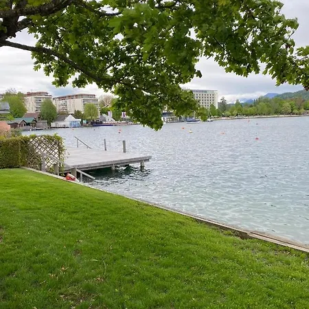 Designapartment Saphir Mit Seezugang In Poertschach Appartement Pörtschach am Wörthersee