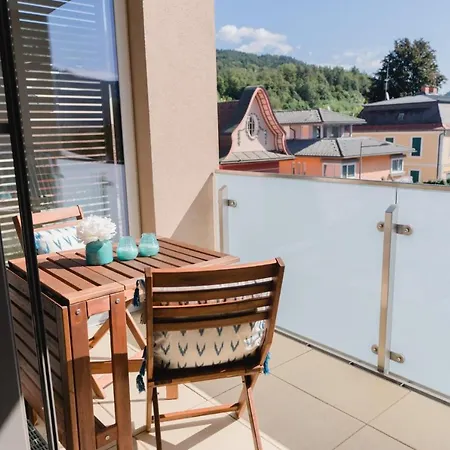 Appartement Designapartment Saphir Mit Seezugang In Poertschach Pörtschach am Wörthersee